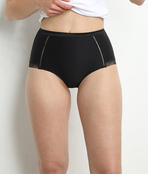 Diam’s Action Minceur tummy-flattening knickers in black