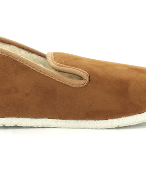 Ultra-soft and lightweight camel slippers