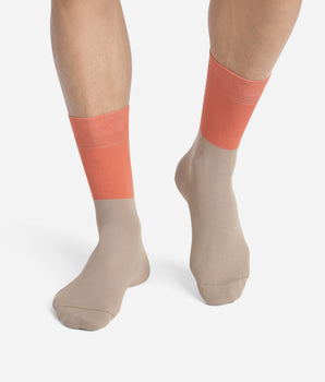 Praline colorblock effect cotton men's socks Dim Mode