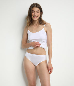 Pack of 2 pairs of Coton Plus Bio organic cotton midi knickers in white